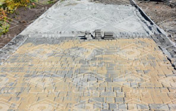 خرید موزاییک کف حیاط از درب کارخانه